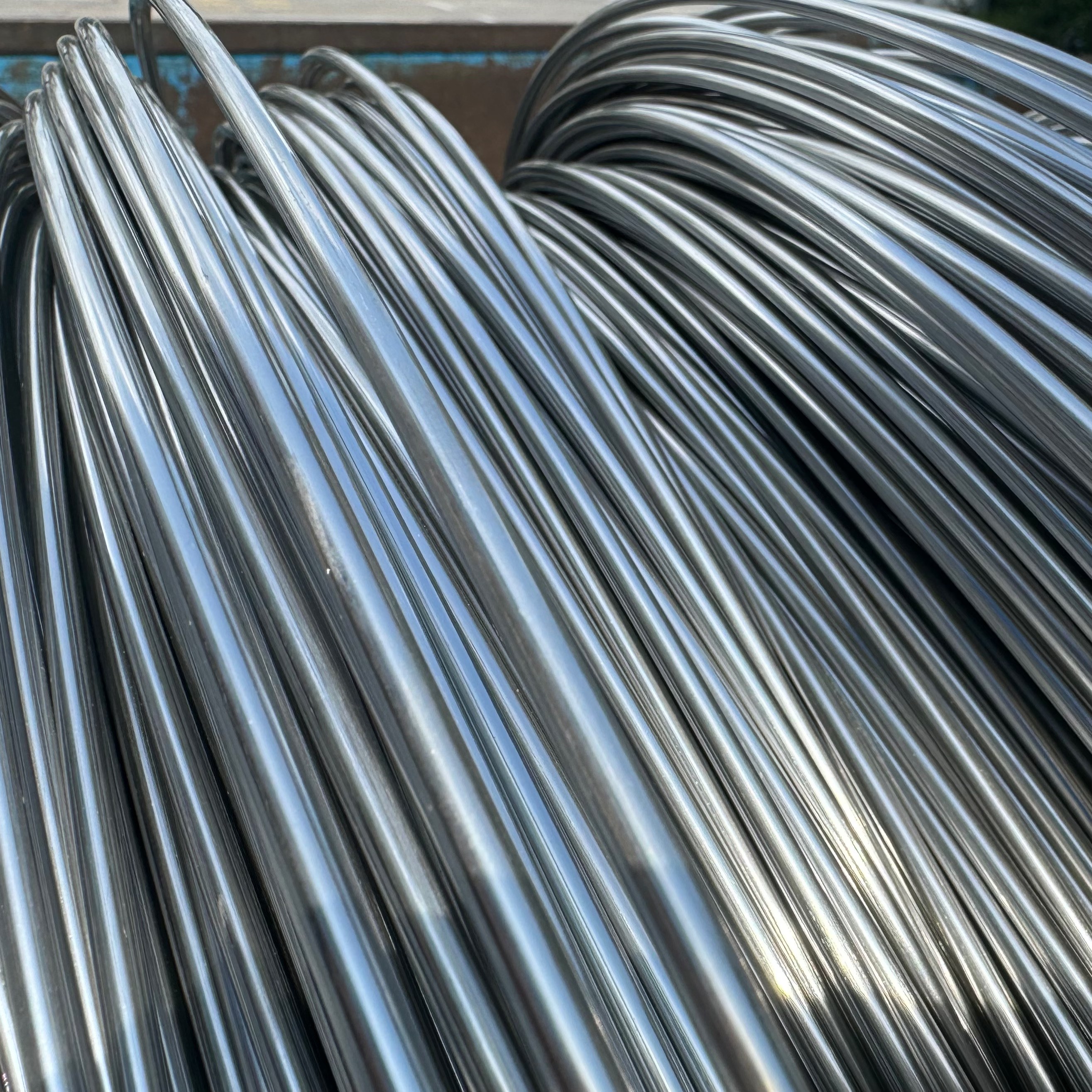 High-temperature wire