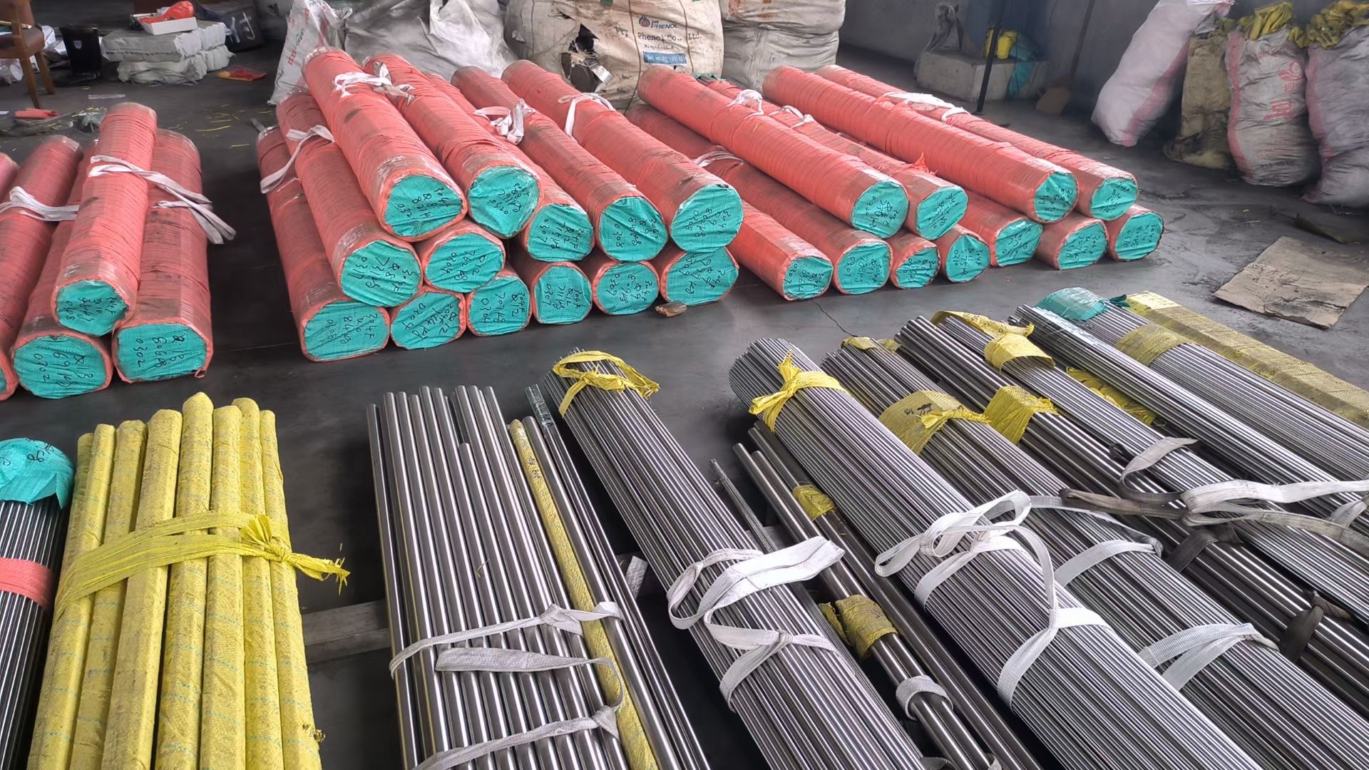 Stainless steel polishing rod